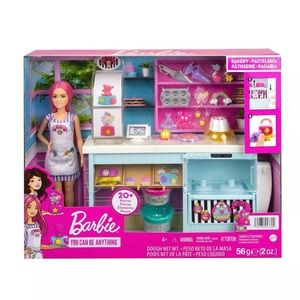 Barbie Bakery Playset with Pink Hair Doll and 20+ Pieces HGB73 NEW